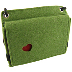grüne Tasche aus Filz mit Herz